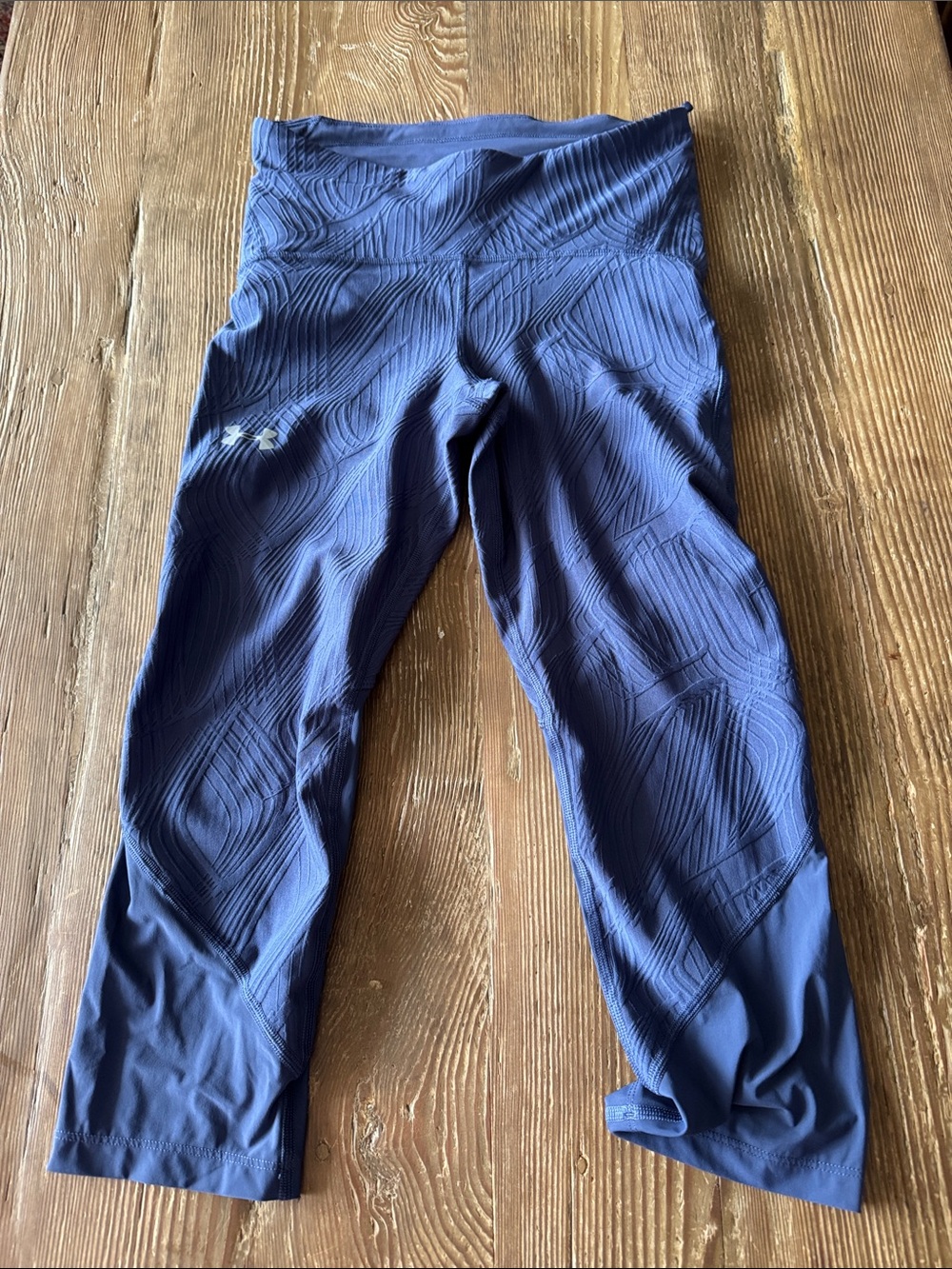 Under Armour Navy Textured Capri Leggings with Reflective Logo